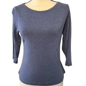 The Territory Ahead 3/4 Sleeve Fitted Scalloped Hem Top